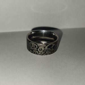 Men's Skull Pattern Stainless Steel Band Ring - Black/Silver